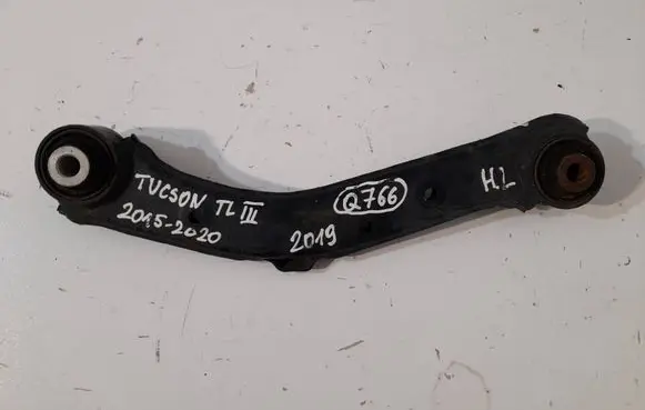 Hyundai Tucson TL Rear control arm 1234Q766