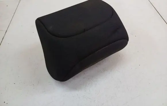 Mitsubishi Lancer X Front seat headrest 