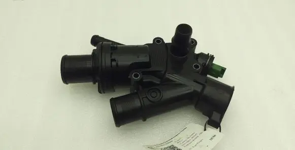 Thermostat/thermostat housing