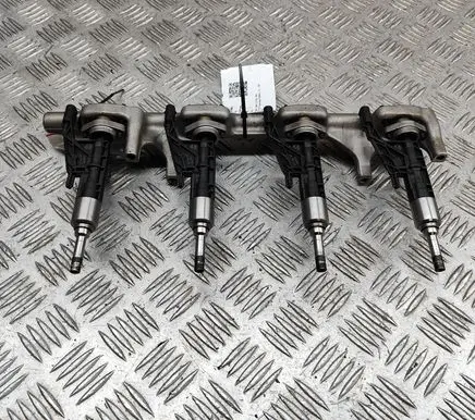 BMW 3 F30 F35 F31 Fuel main line pipe 7639979