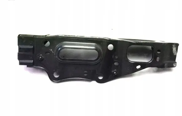 Lexus IS 220D-250-350 Fender mounting bracket