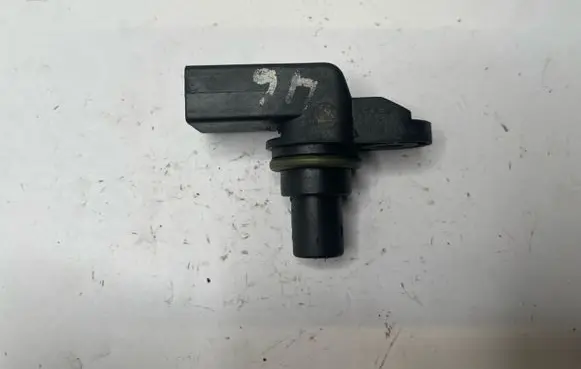 BMW 3 E46 Camshaft position sensor 2249320