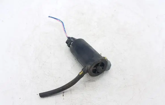 Toyota Auris 150 Windscreen/windshield washer pump 30891