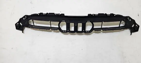 Audi A3 S3 8V Front bumper upper radiator grill 8V3853949