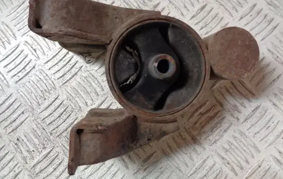 KIA Ceed Gearbox mount