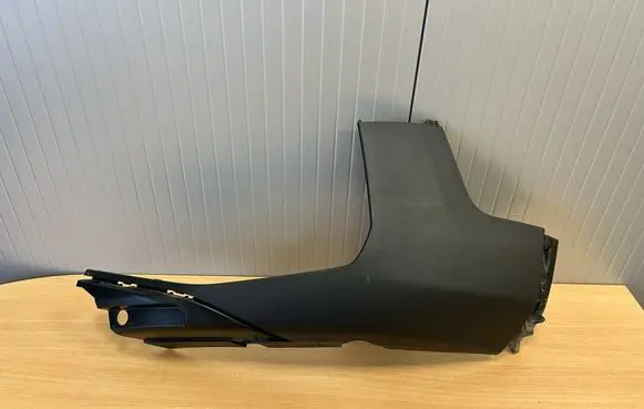 Peugeot 3008 II Front bumper corner part panel trim 9810869977 C067600911M