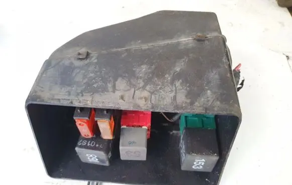 Volkswagen Sharan Fuse box set