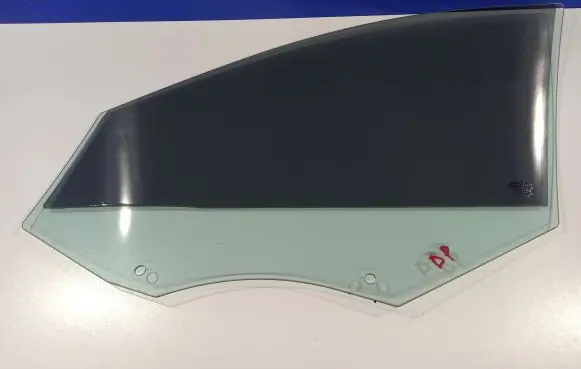 Volvo XC60 Front door window glass four-door 31386793 30745618