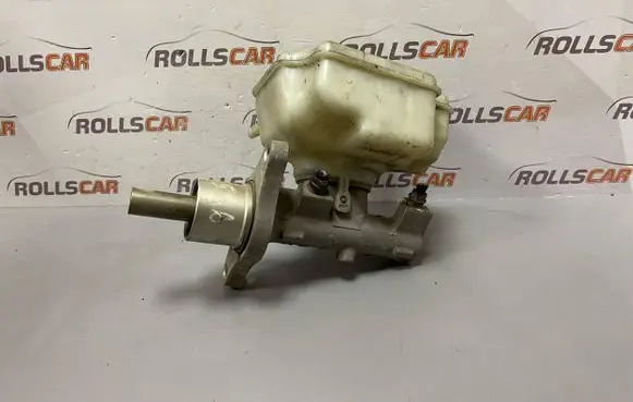 Volkswagen Golf V Master brake cylinder 1K1611301C