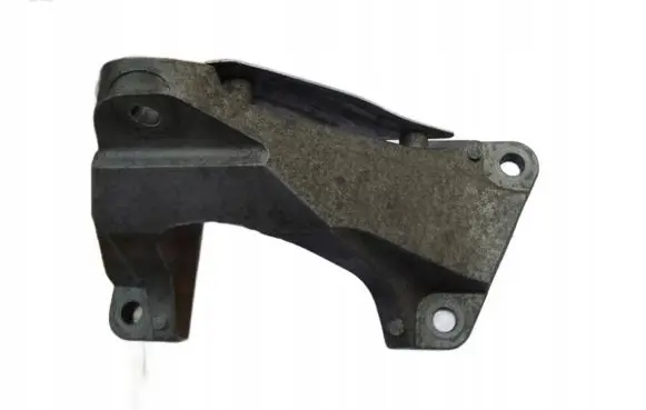 BMW 1 F20 F21 Engine mounting bracket 6788066