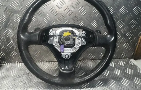 Audi A3 S3 8P Steering wheel 224399032AA