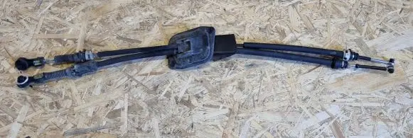 Citroen Xsara Picasso Gear shift cable linkage 320622