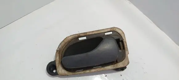 Renault Espace III Rear door interior handle 7700816565