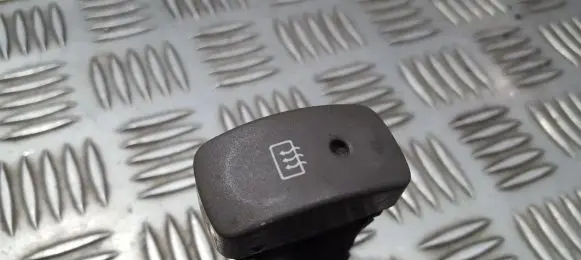 Nissan Micra Windscreen/window heater switch 065251
