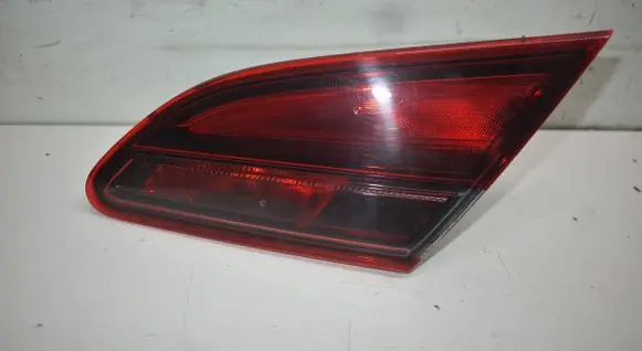Opel Astra J Tailgate rear/tail lights 13399955