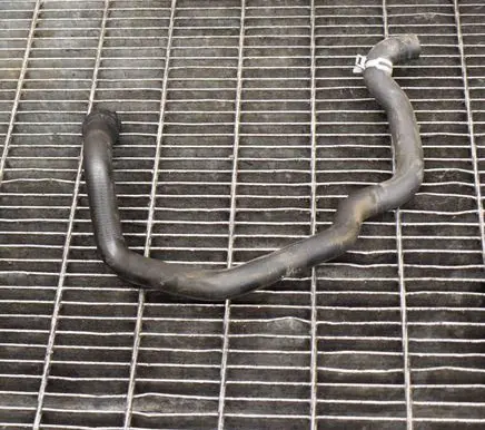 BMW 5 F10 F11 Engine coolant pipe/hose 9224372