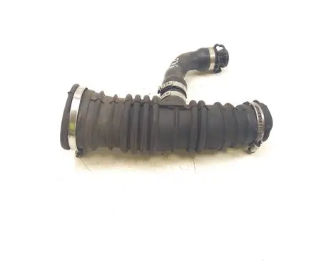 Mazda 3 I Intercooler hose/pipe