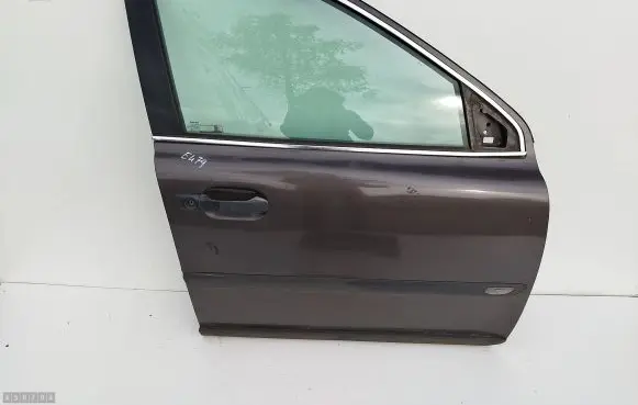 Volvo XC90 Front door