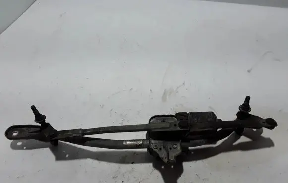 BMW 6 F12 F13 Front wiper linkage 7306272