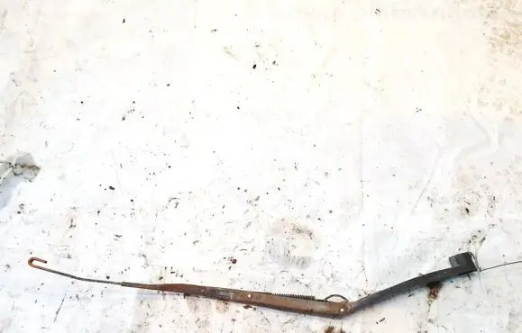 Hyundai Santa Fe Front wiper blade arm d9696kwb