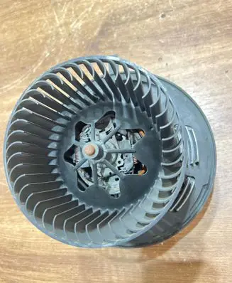 BMW 1 E81 E87 Heater fan/blower 982486B 9336631