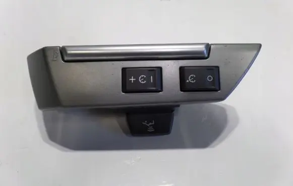 Land Rover Discovery 3 - LR3 Multifunctional control switch/knob 13D767