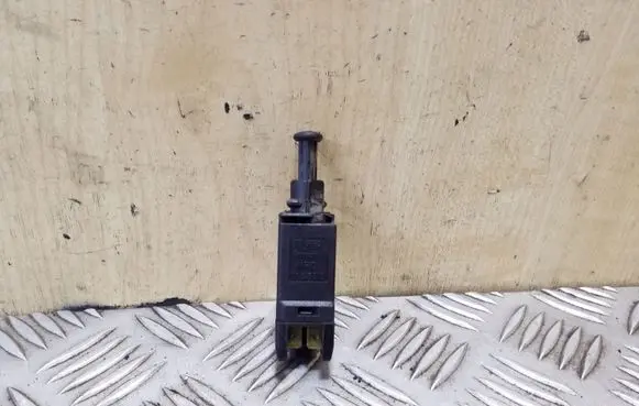 Volkswagen Transporter - Caravelle T4 Brake pedal sensor switch 191945515