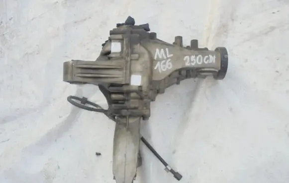 Mercedes-Benz ML W166 Front differential 