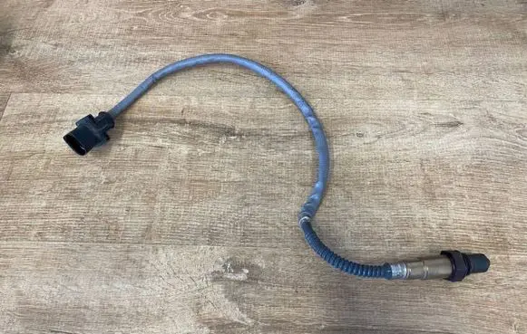 Jaguar XE Lambda probe sensor DX239F472CC 0258027095