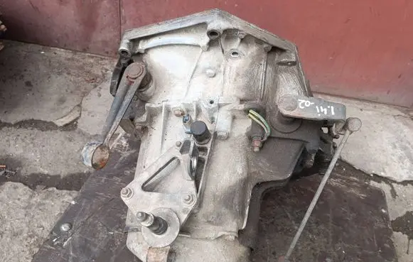 Citroen Berlingo Manual 5 speed gearbox 20CD72