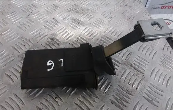 Mercedes-Benz E W210 Rear door check strap stopper