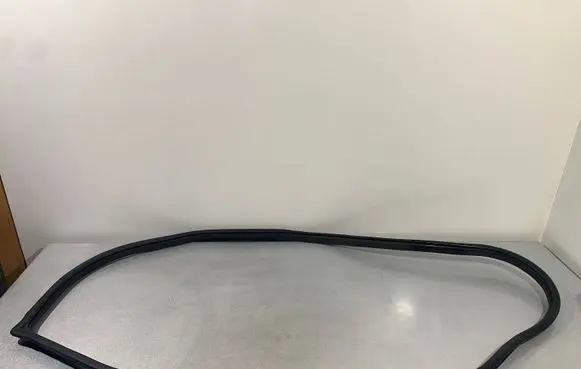 KIA Stonic Rear door rubber seal (on body) 