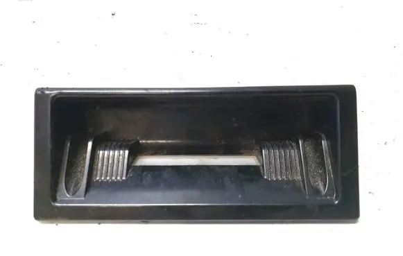 Audi A4 S4 B7 8E 8H Ashtray (front) 8E0857989