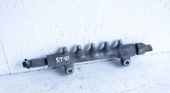 Subaru Forester SH Fuel main line pipe ST10