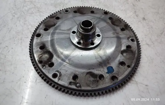 Audi A4 S4 B8 8K Flywheel 03G105323R