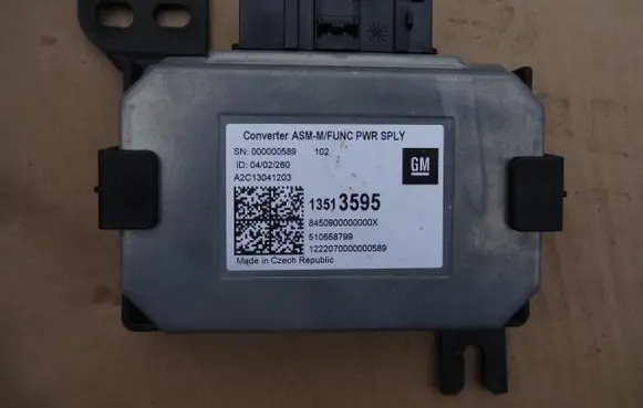 Opel Insignia B Voltage converter inverter 13513595