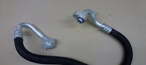 BMW X6M G06 F96 Air conditioning (A/C) pipe/hose 6993263T