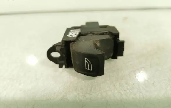 Electric window control switch
