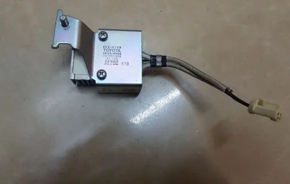 Toyota Prius (XW20) Heater blower motor/fan resistor 4453547020 0567770810