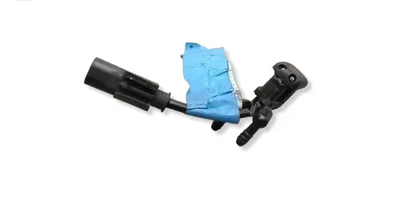 BMW 5 E39 Windshield washer spray nozzle 8361042