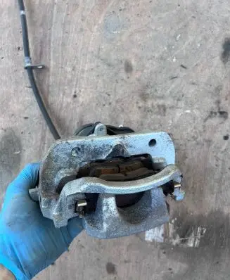 Lexus UX Rear brake caliper 4631033010