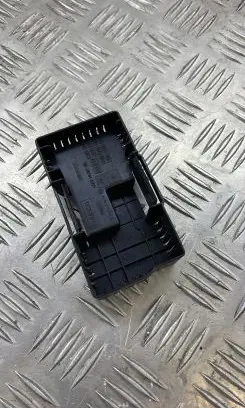 Volvo S60 Fuse box cover 6G9T14C507