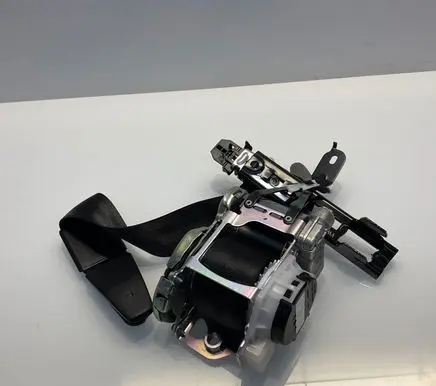 Porsche Macan (95B) Front seatbelt 95B857705J 313253599 307526420