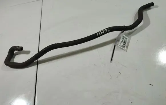 Volkswagen Golf V Engine coolant pipe/hose