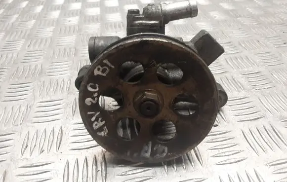 Honda CR-V Power steering pump P3F087731W