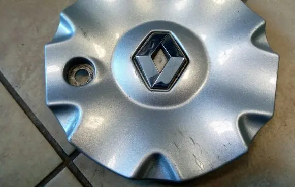 Renault Scenic I Original wheel cap 8200048120 NE70113