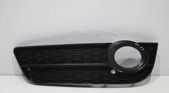 Audi A5 8T 8F Front fog light trim/grill 15053 8T0807681