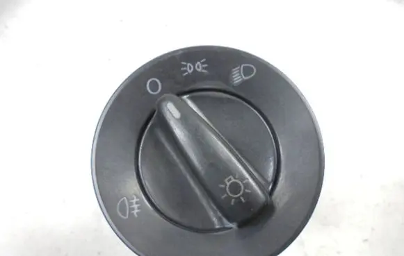 Light switch