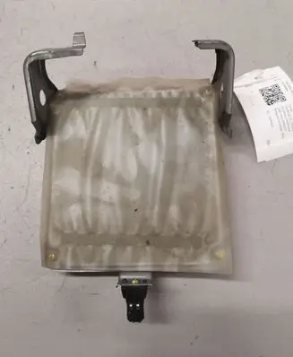 Toyota Corolla E120 E130 Engine control unit/module 8966602110 MB1758005221 1CDFT