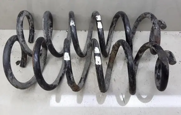 Peugeot 406 Rear coil spring 21211223712